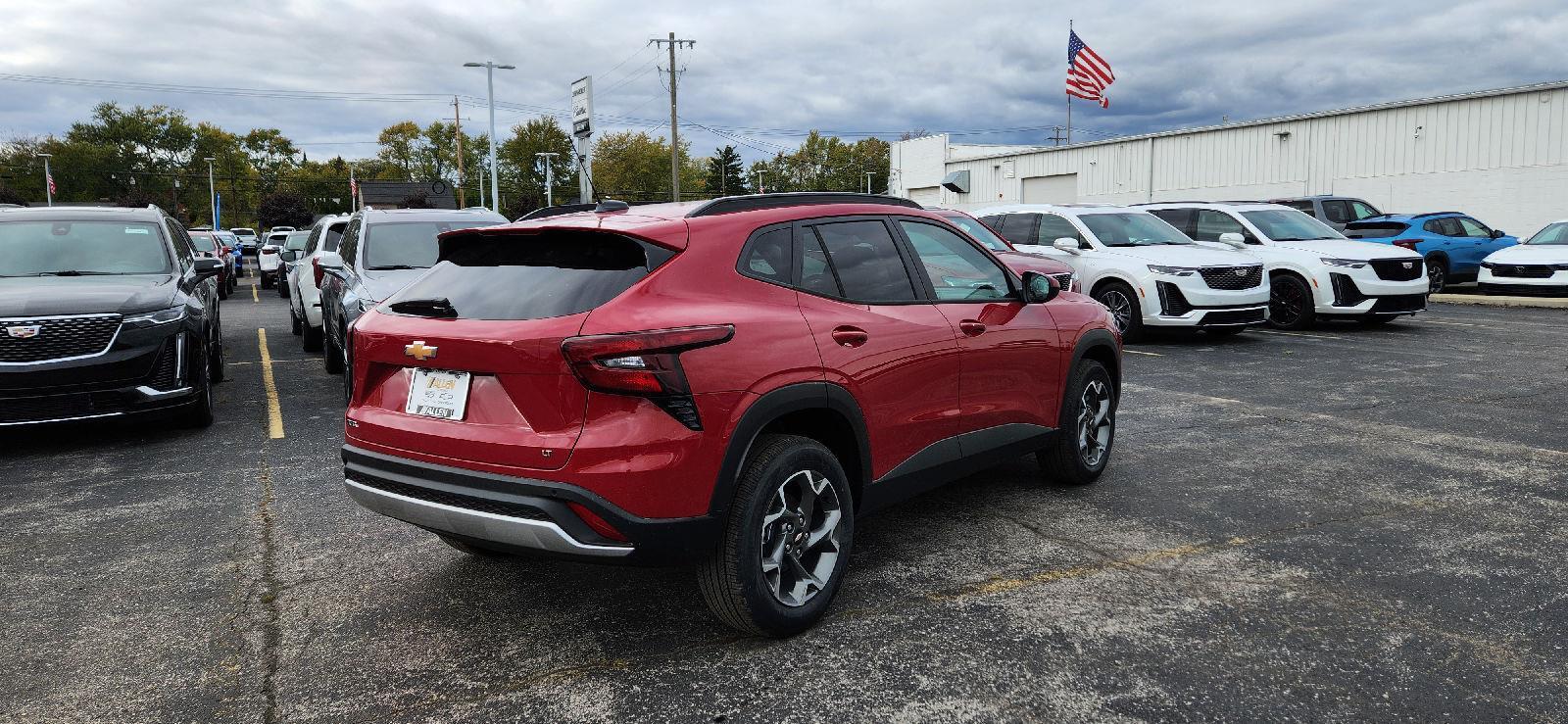 2026 Chevrolet Trax LT Image 4 of 20