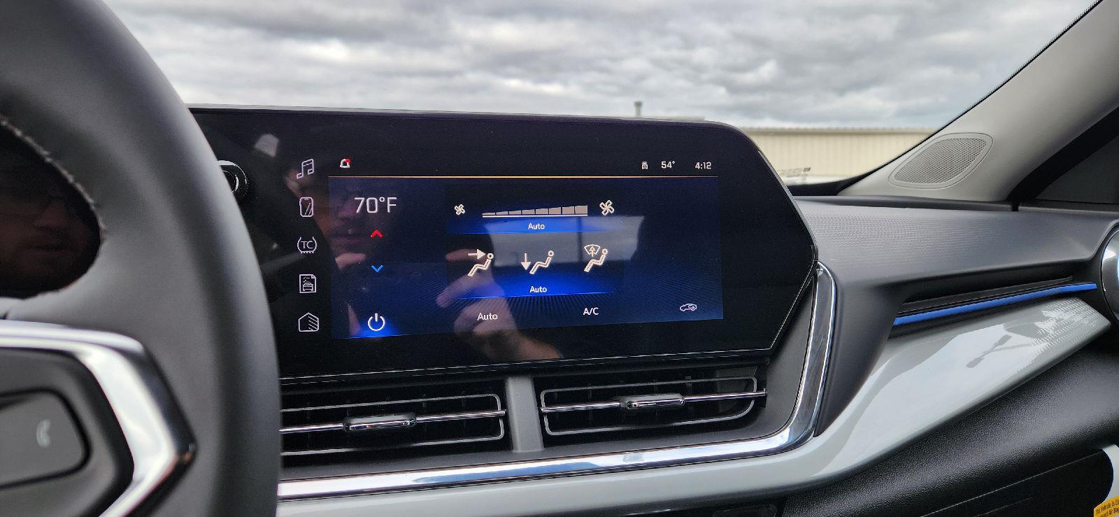 2026 Chevrolet Trax LT Image 15 of 20