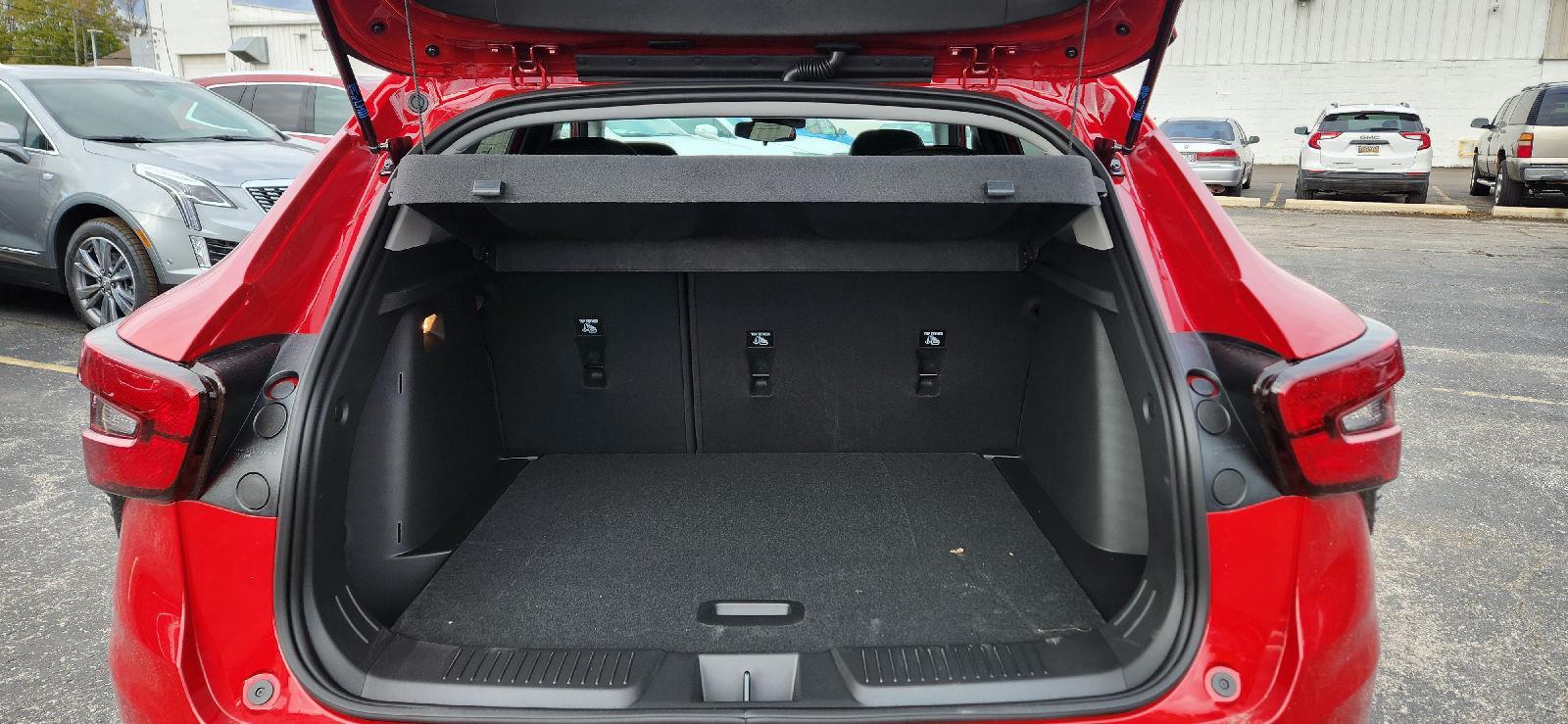 2026 Chevrolet Trax LT Image 7 of 20