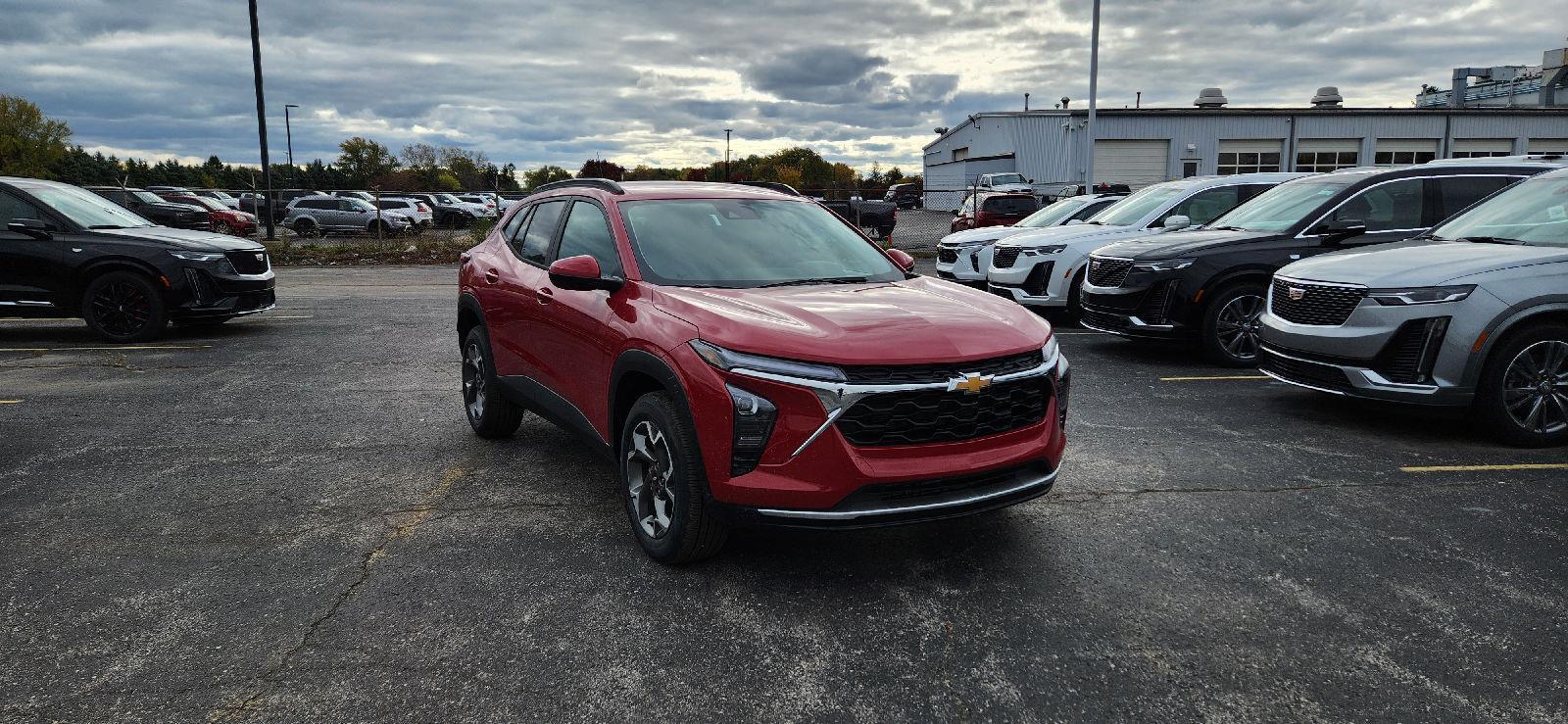 2026 Chevrolet Trax LT Image 3 of 20