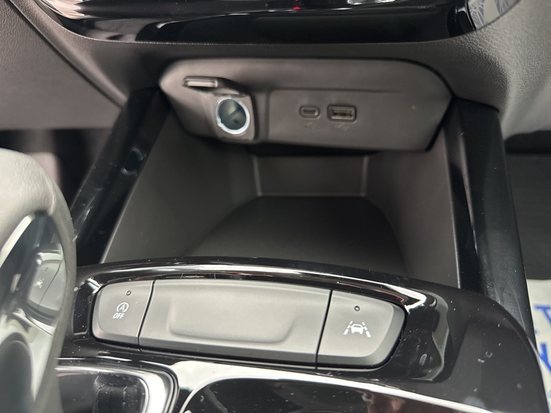 2026 Chevrolet Trax LT Image 38 of 40