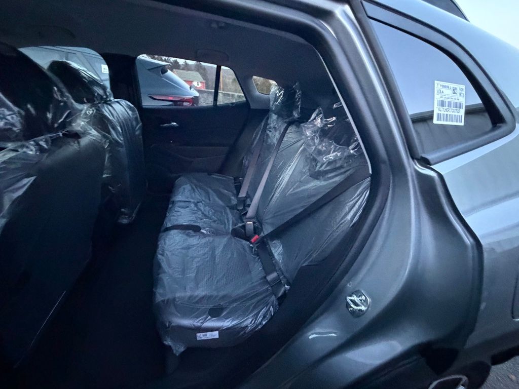 2026 Chevrolet Trax LT Image 9 of 9