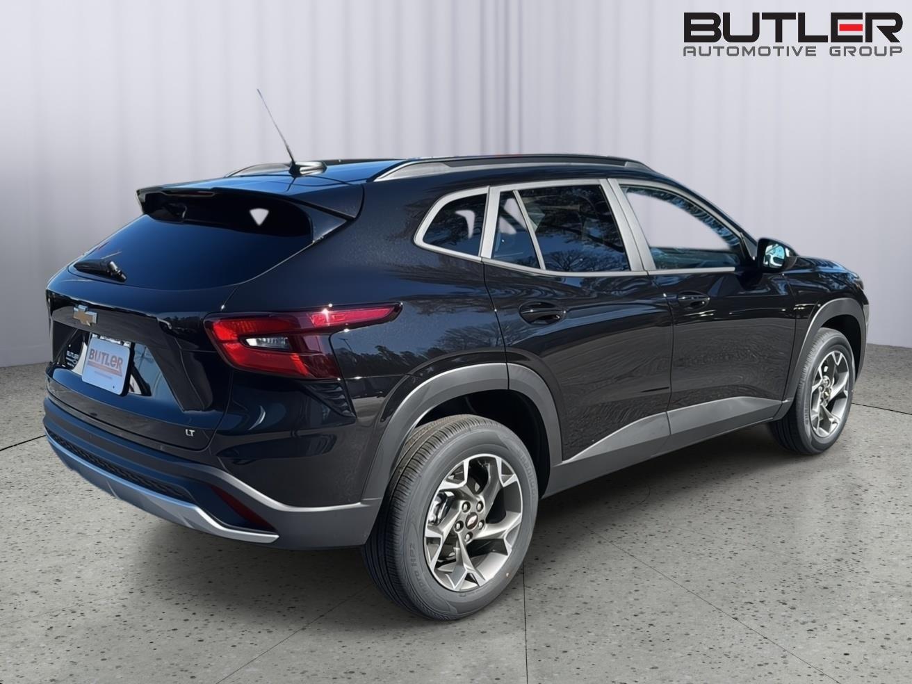 2026 Chevrolet Trax LT Image 5 of 30