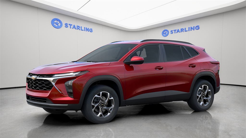 2026 Chevrolet Trax LT Image 2 of 24