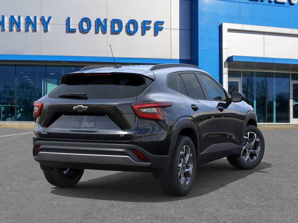 2026 Chevrolet Trax LT Image 7 of 24