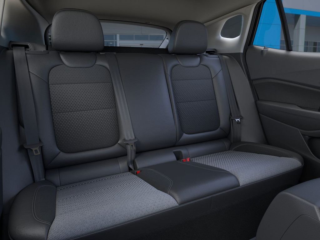 2026 Chevrolet Trax LT Image 12 of 24