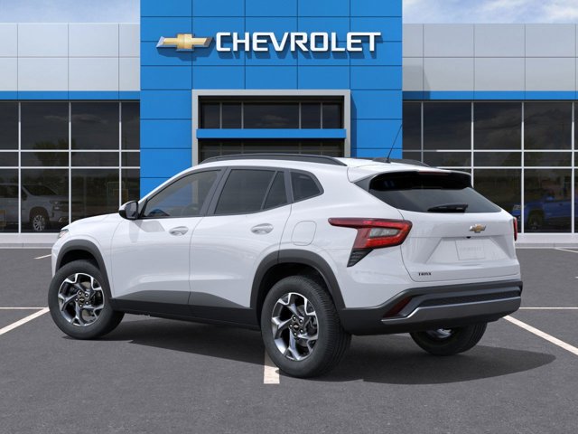 2026 Chevrolet Trax LT Image 8 of 24