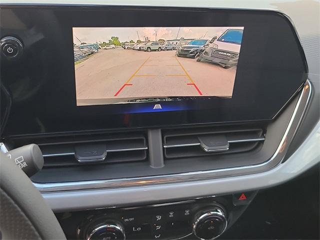 2026 Chevrolet Trax LT Image 21 of 34