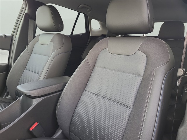 2026 Chevrolet Trax LT Image 14 of 34