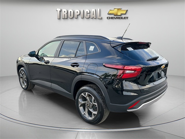 2026 Chevrolet Trax LT Image 7 of 34