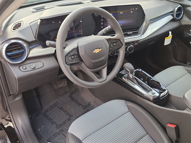 2026 Chevrolet Trax LT Image 18 of 34