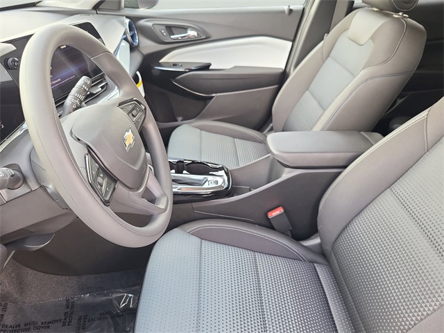 2026 Chevrolet Trax LT Image 15 of 34