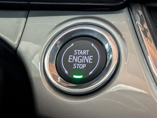 2026 Chevrolet Trax LT Image 16 of 25