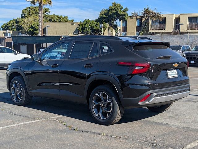 2026 Chevrolet Trax LT Image 5 of 25