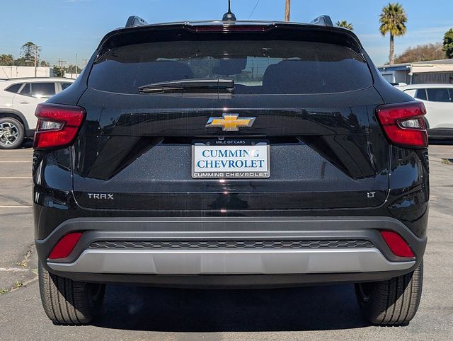 2026 Chevrolet Trax LT Image 9 of 25