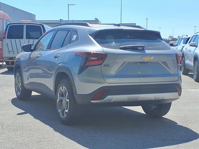 2026 Chevrolet Trax LT Image 6 of 26