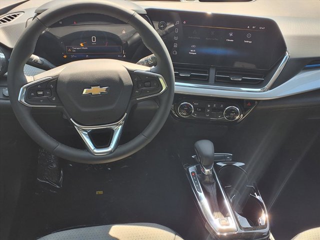 2026 Chevrolet Trax LT Image 14 of 26