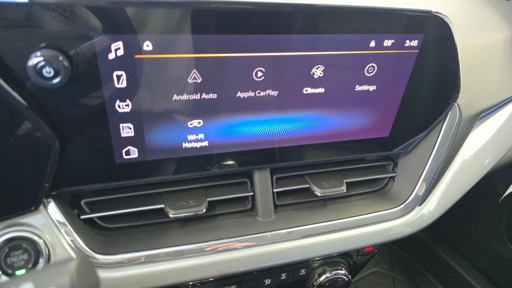 2026 Chevrolet Trax LT Image 18 of 29