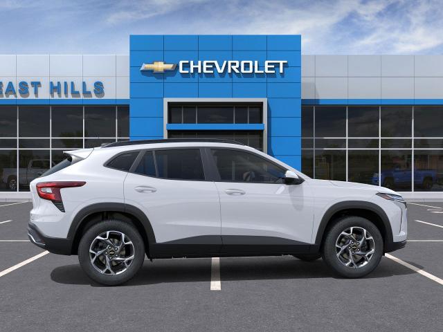 2026 Chevrolet Trax LT Image 6 of 24