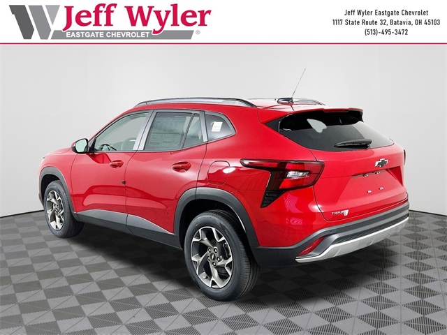 2026 Chevrolet Trax LT Image 7 of 33