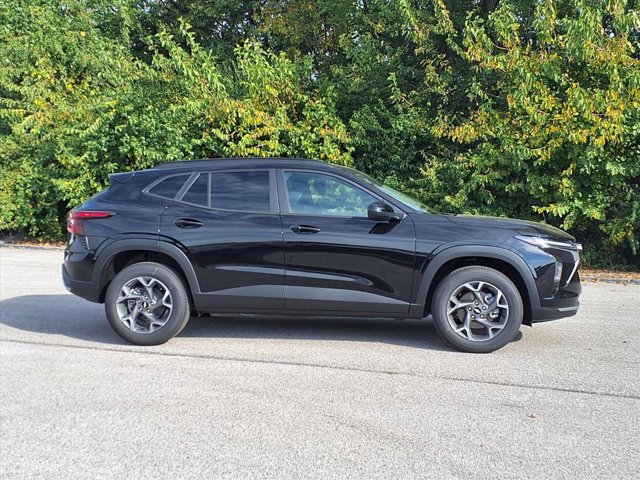 2026 Chevrolet Trax LT Image 4 of 22