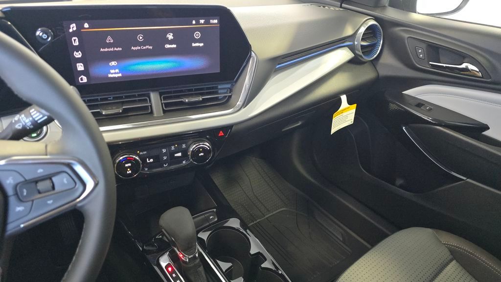 2026 Chevrolet Trax LT Image 15 of 30