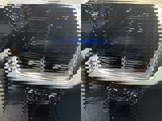 2026 Chevrolet Trax LT Image 18 of 25