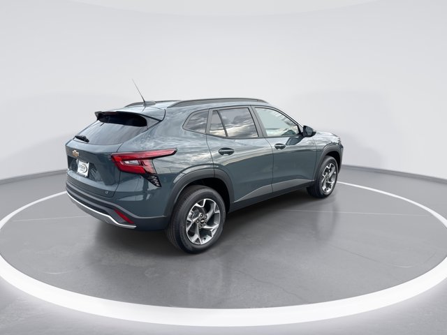 2026 Chevrolet Trax LT Image 6 of 25