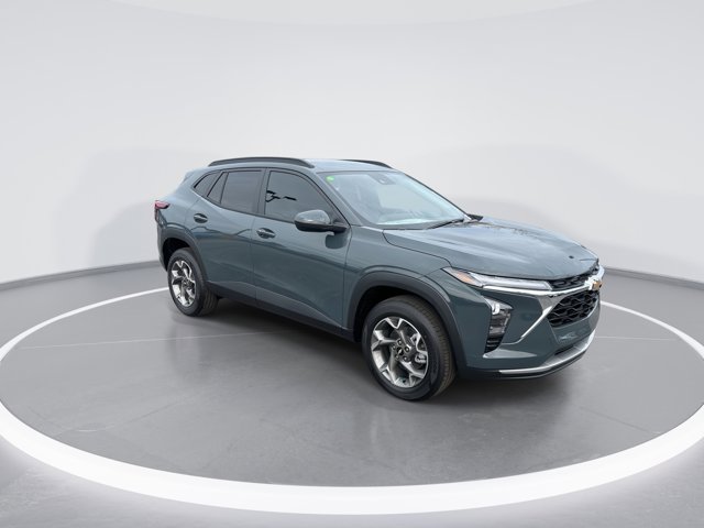 2026 Chevrolet Trax LT Image 3 of 25