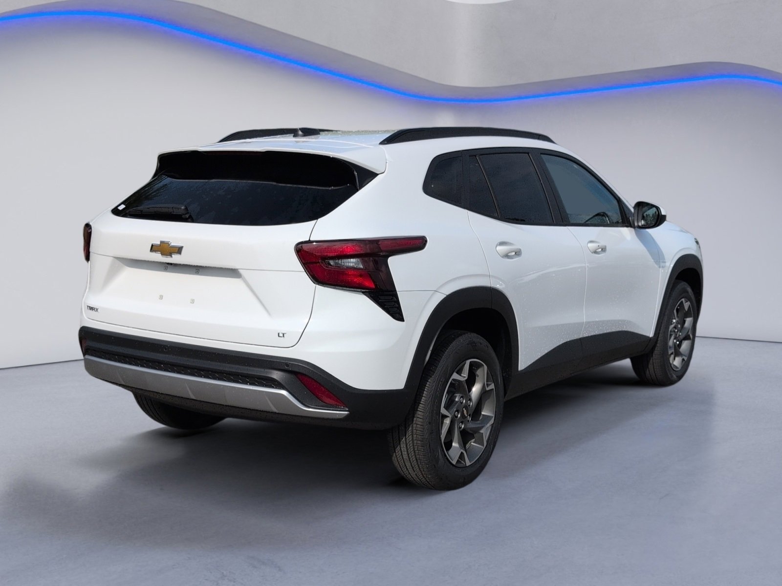 2026 Chevrolet Trax LT Image 3 of 21