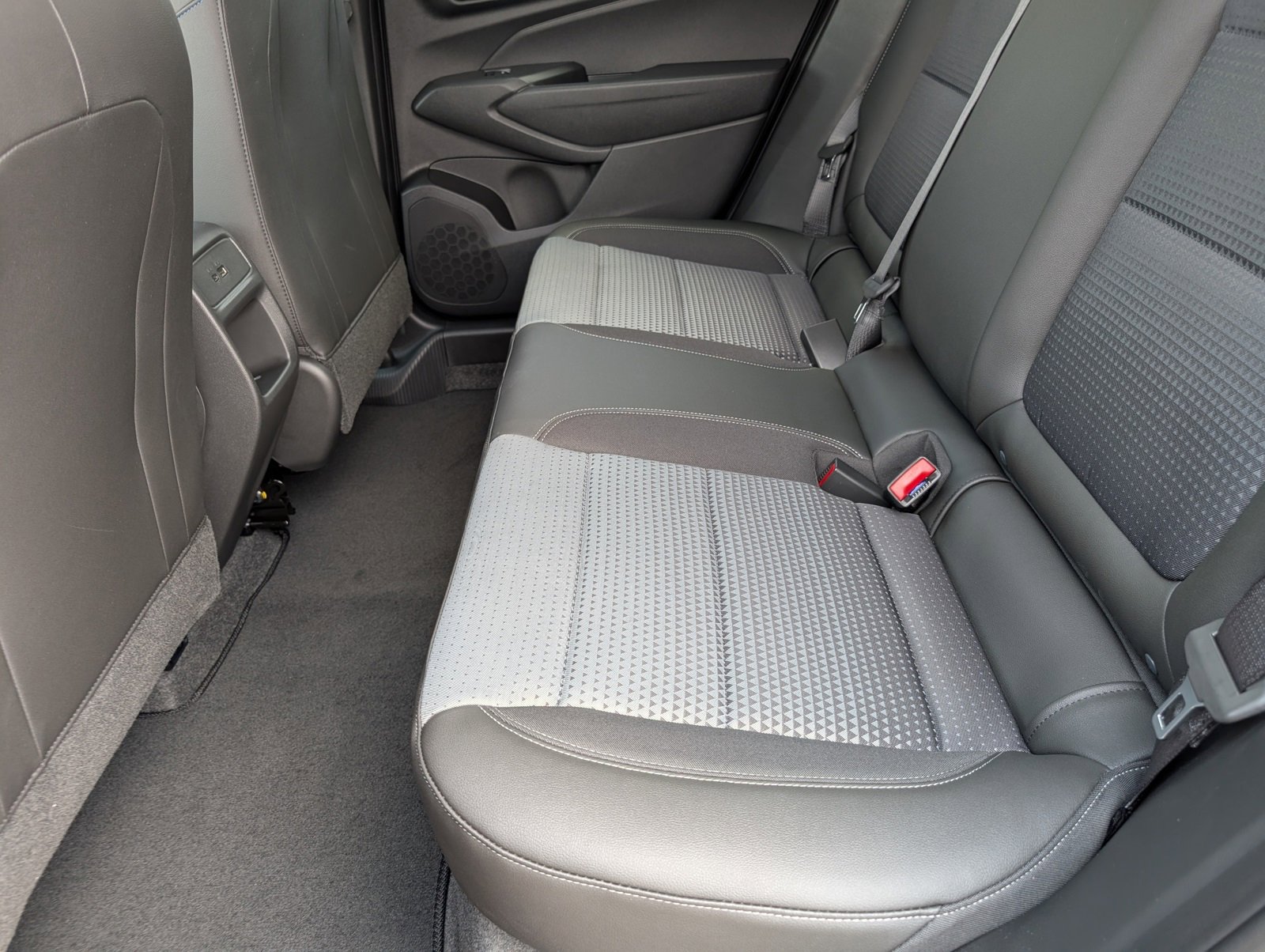 2026 Chevrolet Trax LT Image 5 of 21