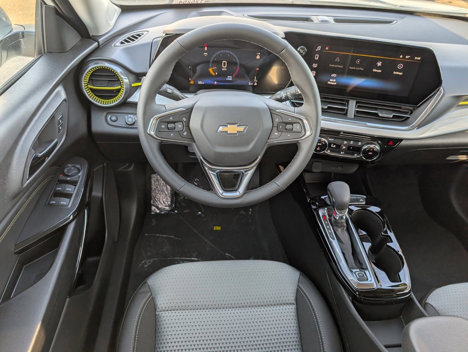 2026 Chevrolet Trax LT Image 7 of 21