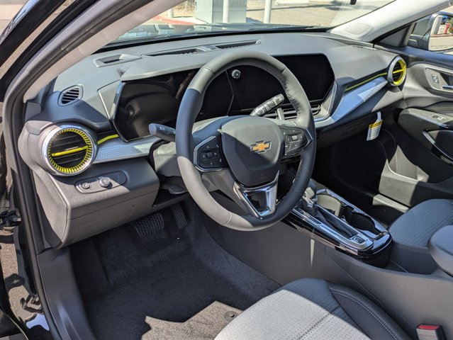 2026 Chevrolet Trax LT Image 13 of 27