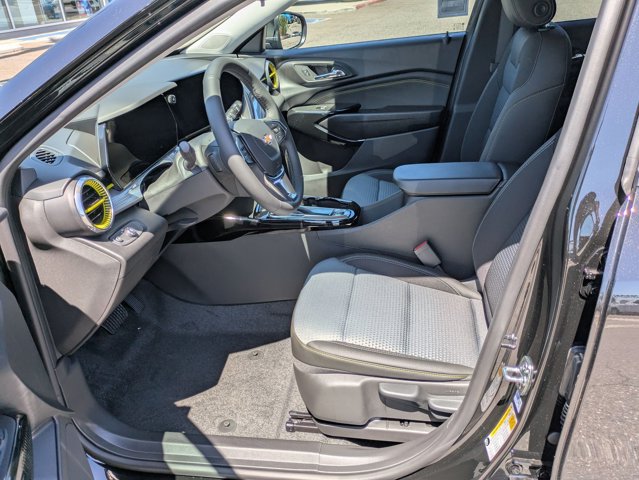 2026 Chevrolet Trax LT Image 11 of 27