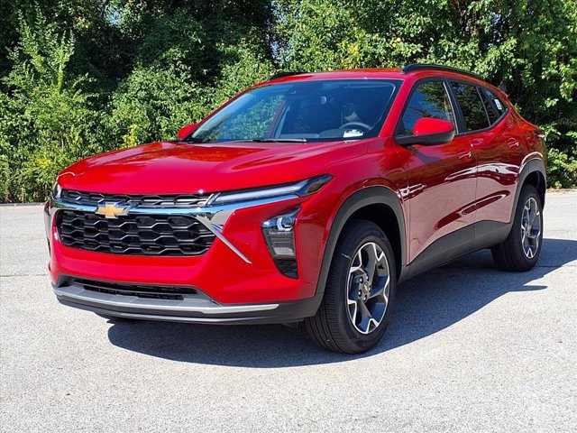 2026 Chevrolet Trax LT Image 1 of 26