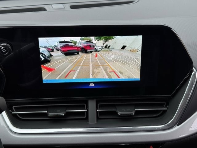 2026 Chevrolet Trax LT Image 15 of 27