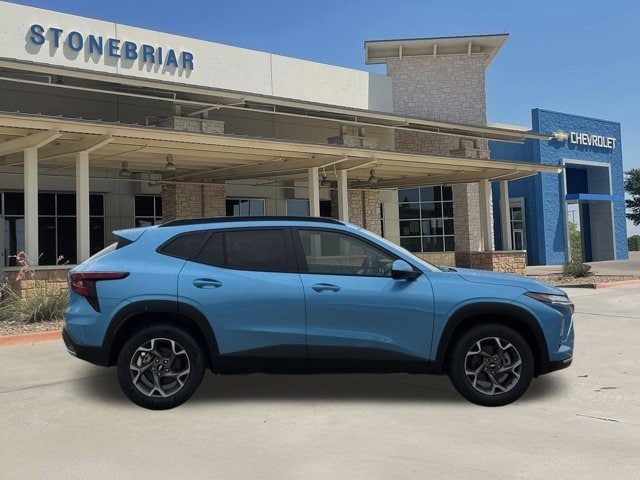 2026 Chevrolet Trax LT Image 5 of 27