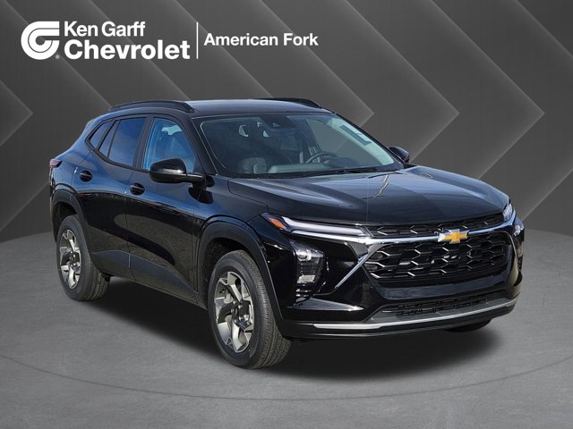 2026 Chevrolet Trax LT Image 3 of 25