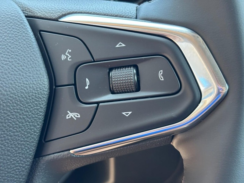 2026 Chevrolet Trax LT Image 14 of 25