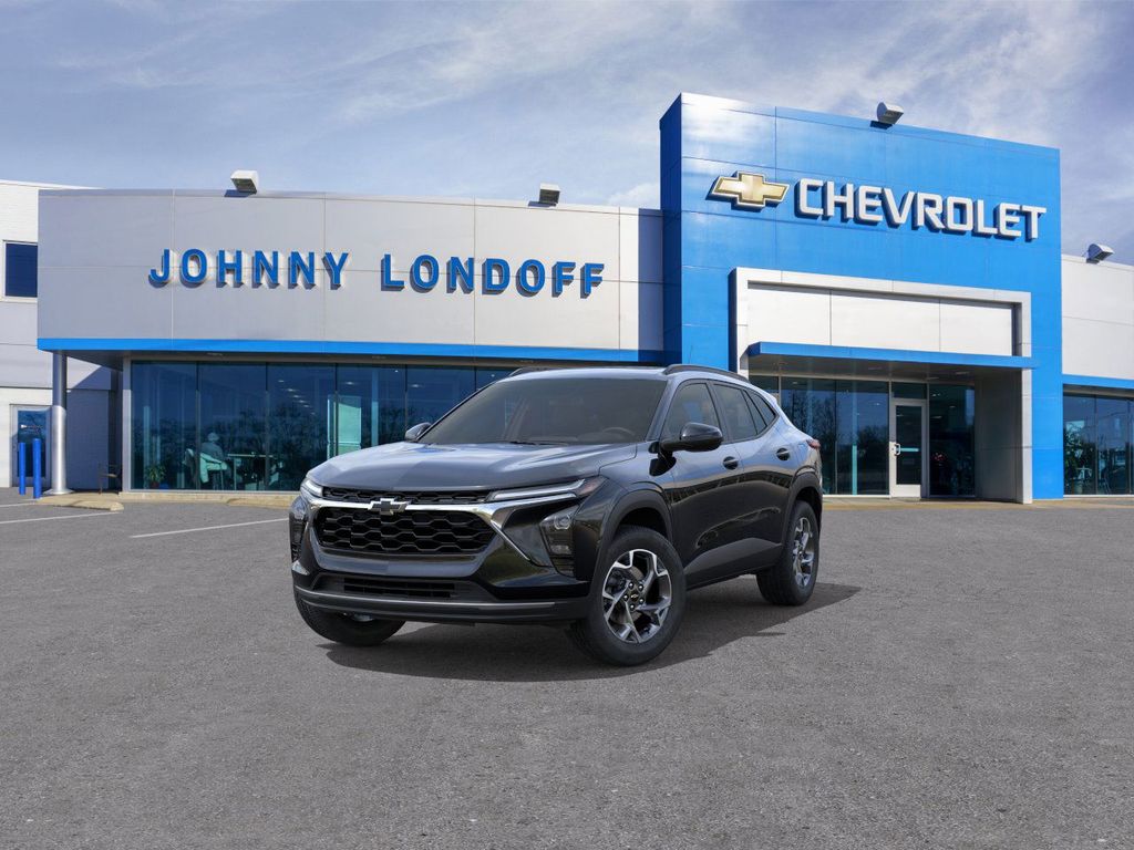 2026 Chevrolet Trax LT Image 1 of 24