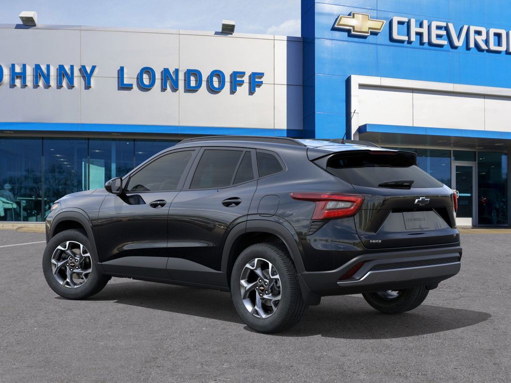 2026 Chevrolet Trax LT Image 8 of 24