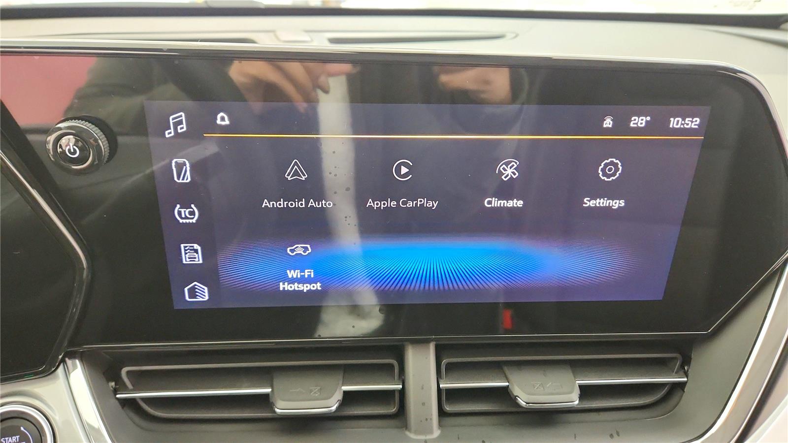 2026 Chevrolet Trax LT Image 22 of 36