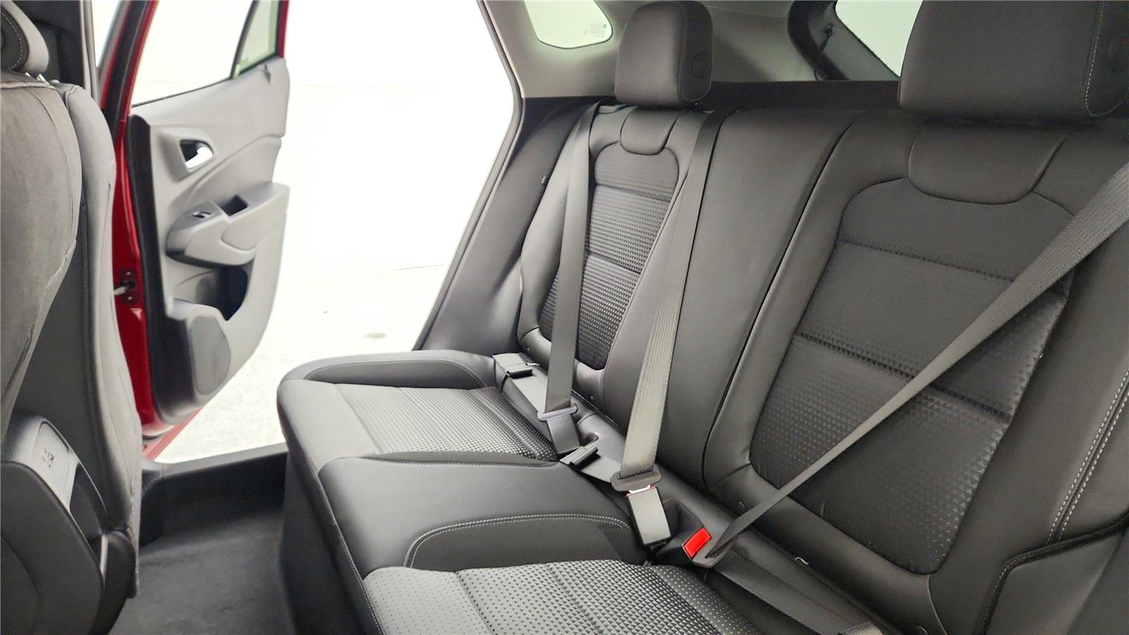 2026 Chevrolet Trax LT Image 15 of 36