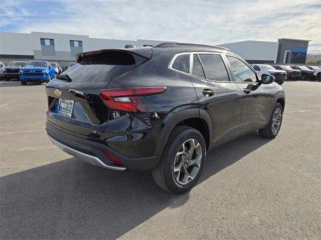 2026 Chevrolet Trax LT Image 9 of 38