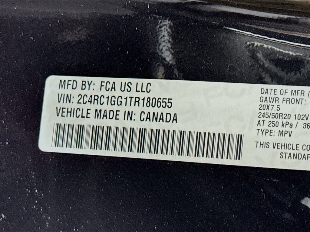 2026 Chrysler Pacifica Limited Image 32 of 32