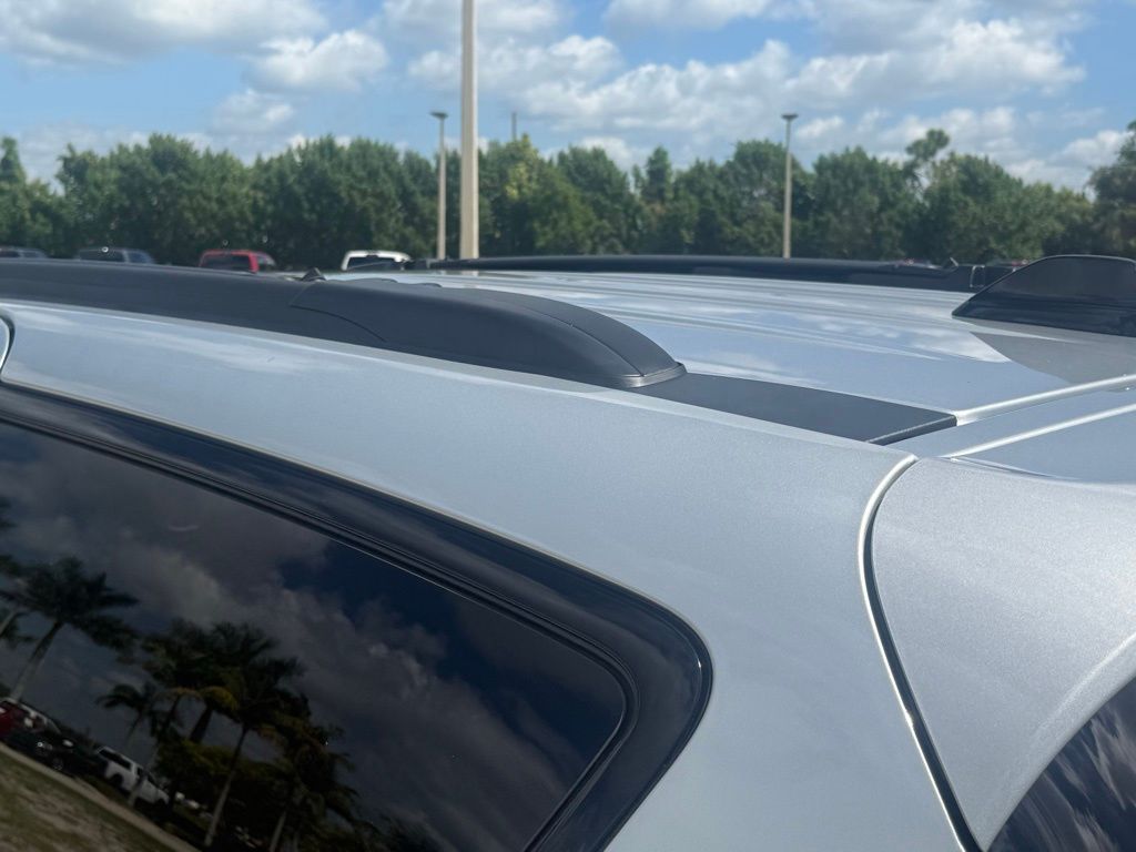 2026 Chrysler Pacifica Limited Image 27 of 37