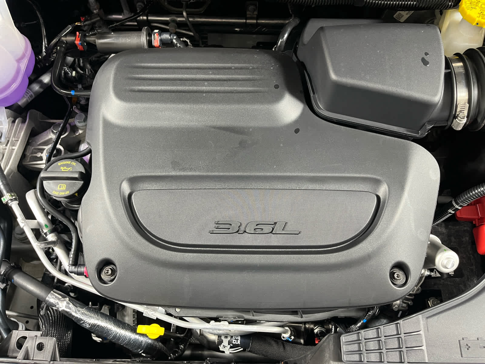 2026 Chrysler Pacifica Limited Image 8 of 29