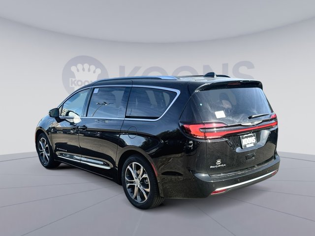 2026 Chrysler Pacifica Pinnacle Image 7 of 27