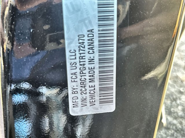 2026 Chrysler Pacifica Pinnacle Image 25 of 27