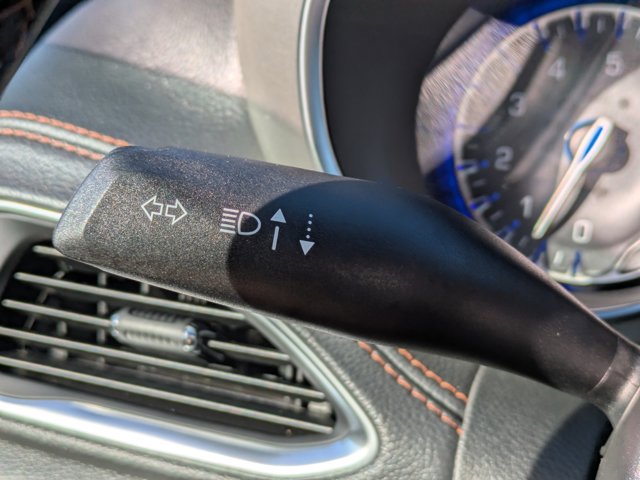 2026 Chrysler Pacifica Pinnacle Image 35 of 36